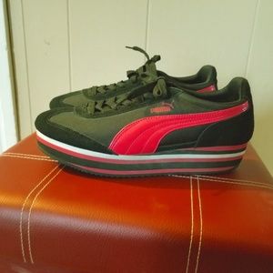 PUMA PLATFORM SNEAKERS